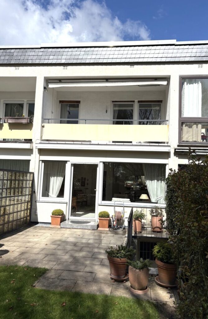 Hausansicht Gartenseite