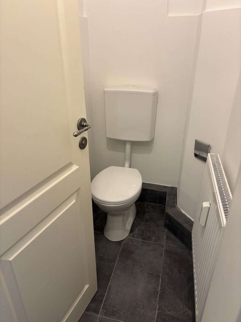 WC 2
