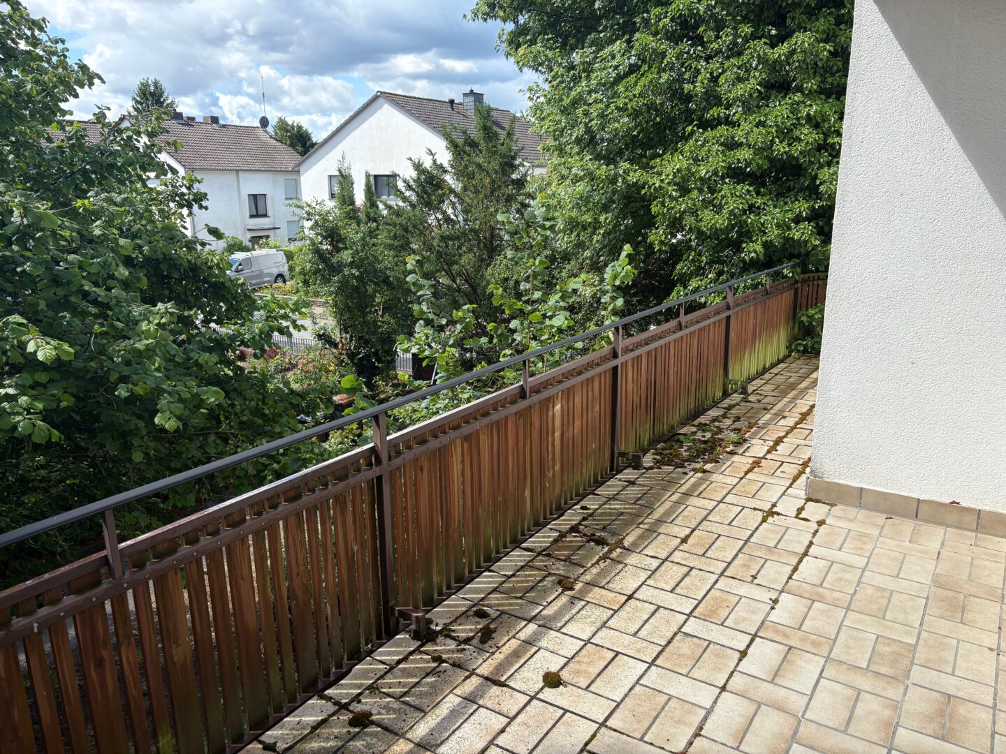 Balkon OG