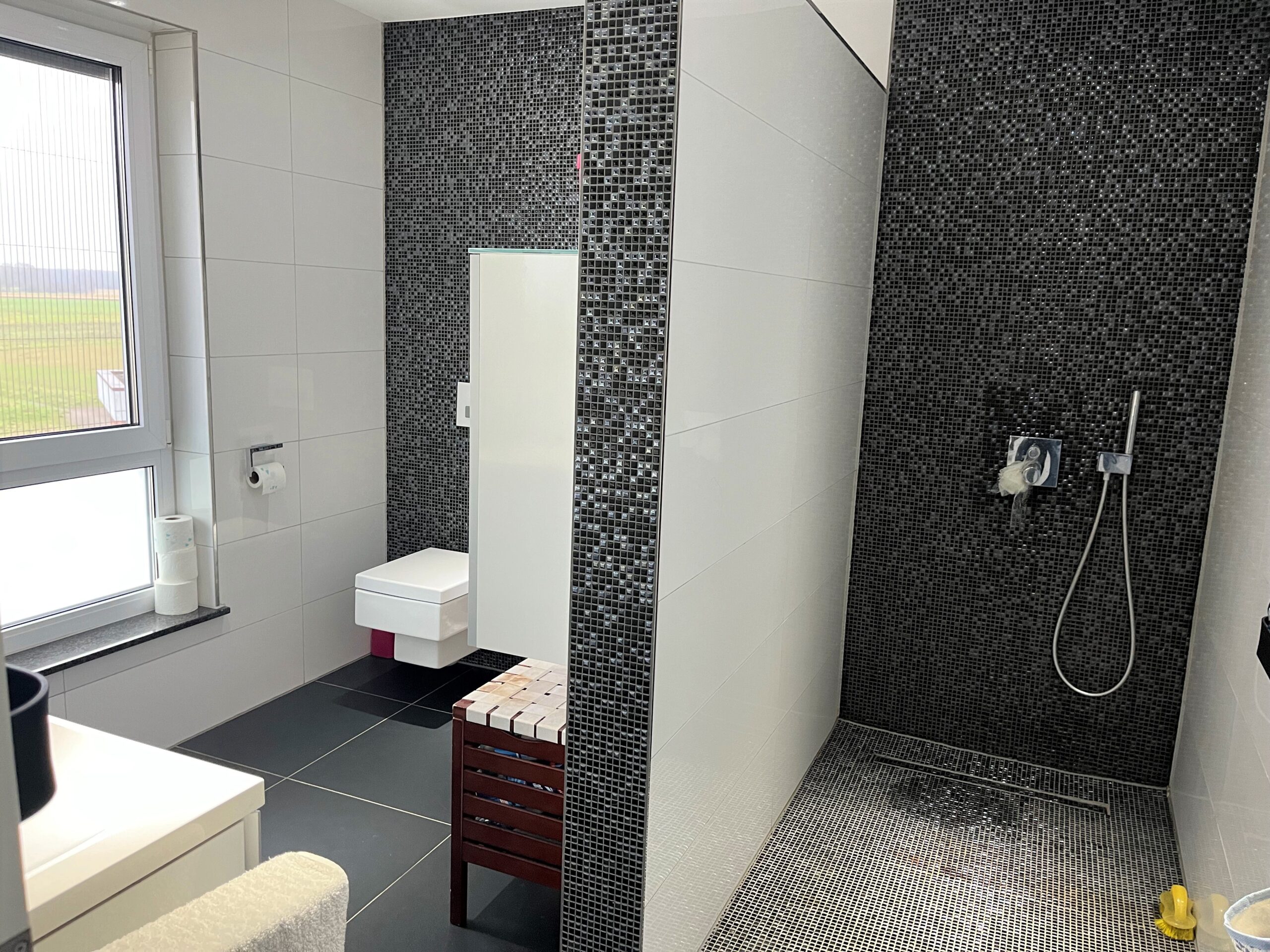 Ensuite-Badezimmer OG